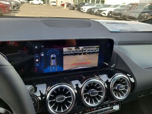 New 2025 Mercedes-Benz GLA 250 image 18