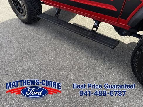 Used 2023 Ford Bronco Wildtrak AWD/4WD image 15