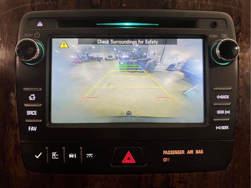 Used 2014 Chevrolet Traverse LT AWD/4WD image 26