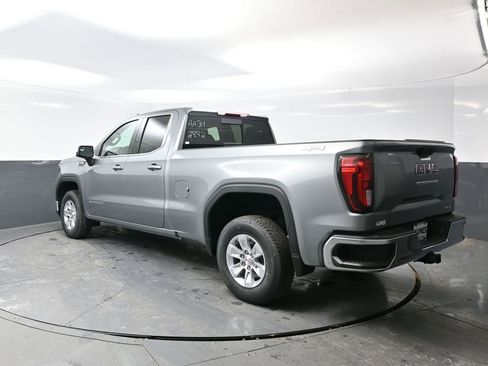 New 2026 GMC Sierra 1500 SLE w/ Preferred Package image 11