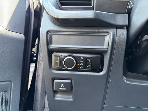 Used 2023 Ford F150 XL w/ STX Appearance Package AWD/4WD image 17