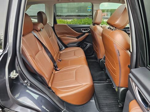 Used 2019 Subaru Forester Touring AWD/4WD image 12