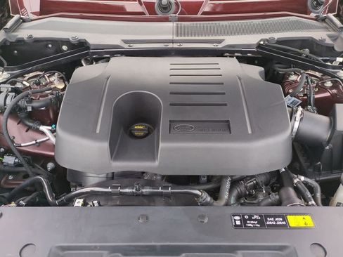 Certified 2024 Land Rover Defender 130 X-Dynamic SE image 14