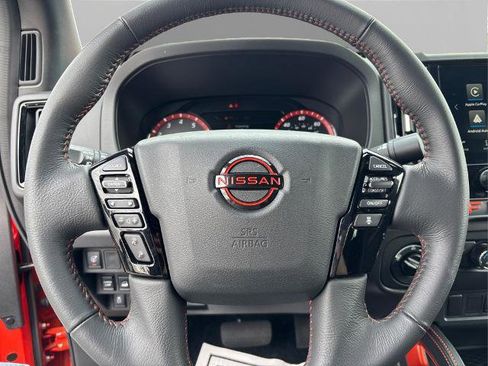 Certified 2025 Nissan Frontier PRO-4X AWD/4WD image 23