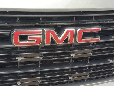 Used 2026 GMC Sierra 1500 Elevation AWD/4WD image 29