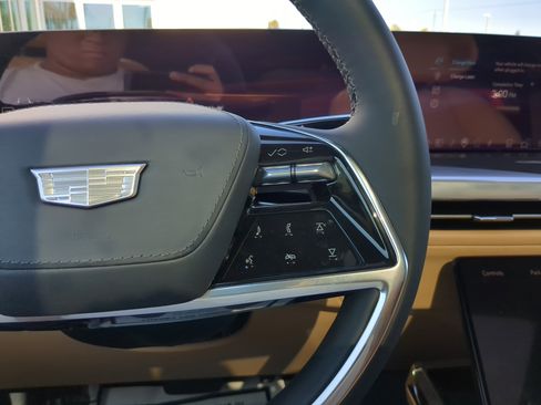 New 2026 Cadillac Escalade IQ Luxury 2 AWD/4WD image 33