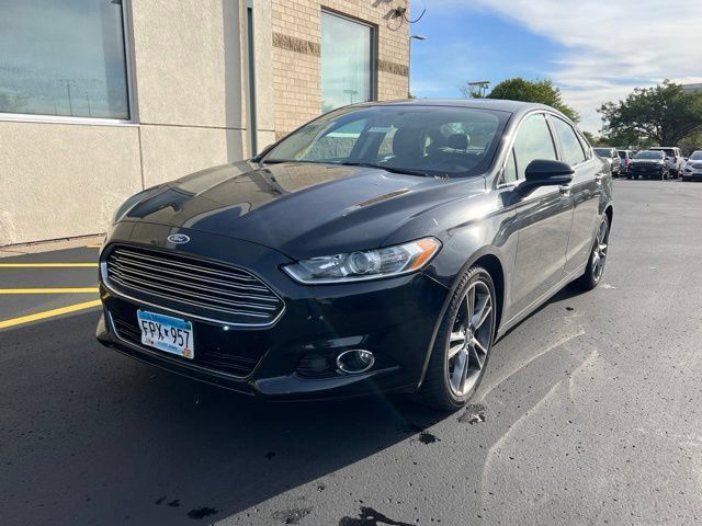 Used 2015 Ford Fusion Titanium FWD image 4