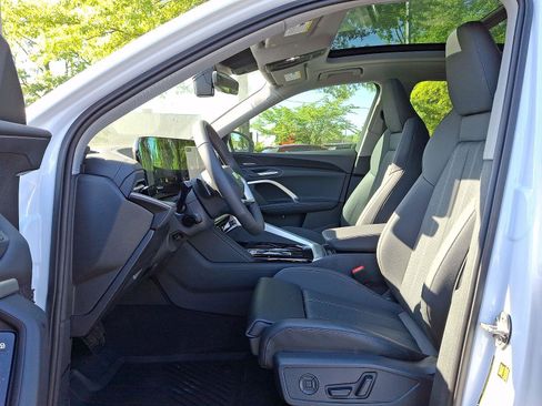 New 2026 Audi Q5 Premium Plus image 11