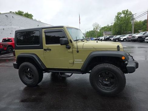 Used 2013 Jeep Wrangler Sport w/ Connectivity Group AWD/4WD image 6