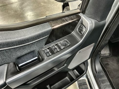 Used 2021 Ford F150 Lariat image 14