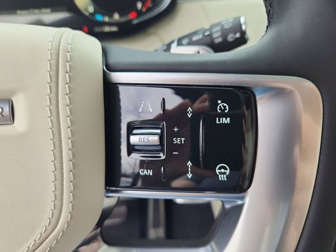 New 2025 Land Rover Range Rover SE AWD/4WD image 20