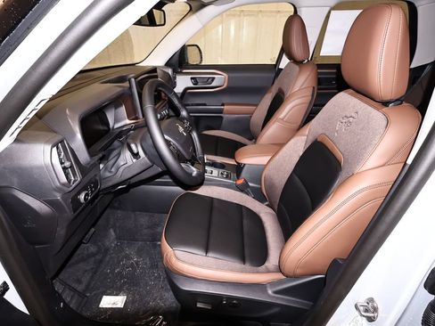 New 2026 Ford Bronco Sport Outer Banks w/ Outer Banks Tech Package+ AWD/4WD image 12