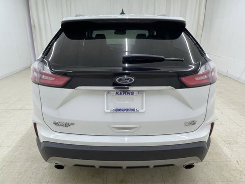 Used 2020 Ford Edge SEL image 4