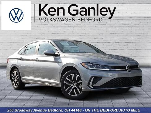 New 2026 Volkswagen Jetta SE FWD image 1