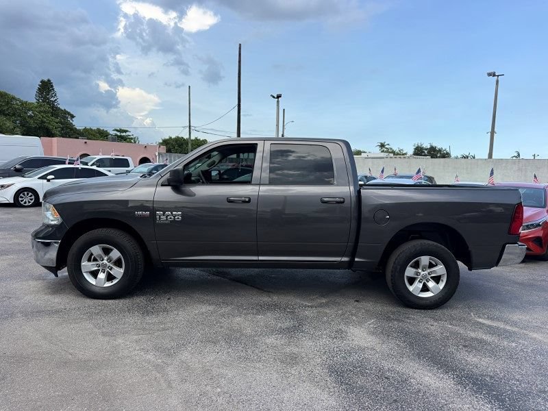 Used 2020 RAM 1500 Tradesman w/ Chrome Appearance Group AWD/4WD image 8