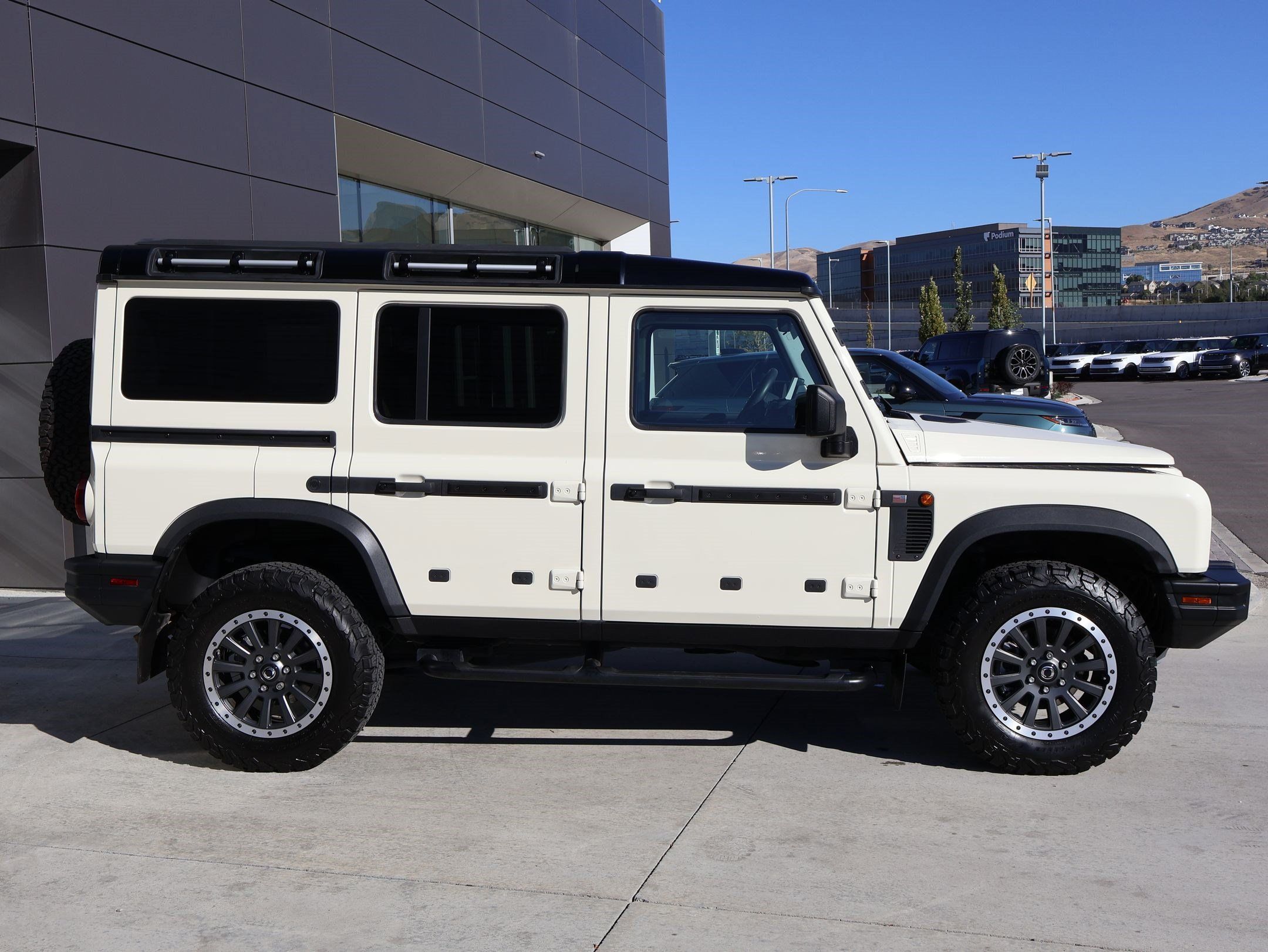 Used 2024 INEOS Grenadier Station Wagon AWD/4WD image 4