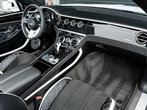 Certified 2024 Bentley Continental GT Speed AWD/4WD image 2