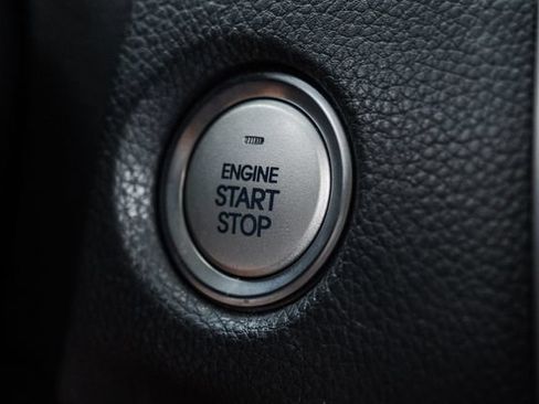 Used 2012 Hyundai Equus Signature RWD image 68