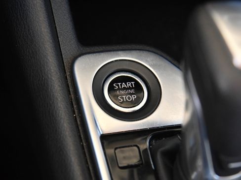 Used 2025 Nissan Sentra SV FWD image 23