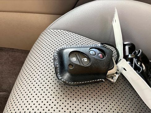 Used 2019 Lexus GX 460 Premium AWD/4WD image 15
