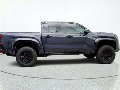 Used 2024 Toyota Tacoma TRD Pro AWD/4WD image 4