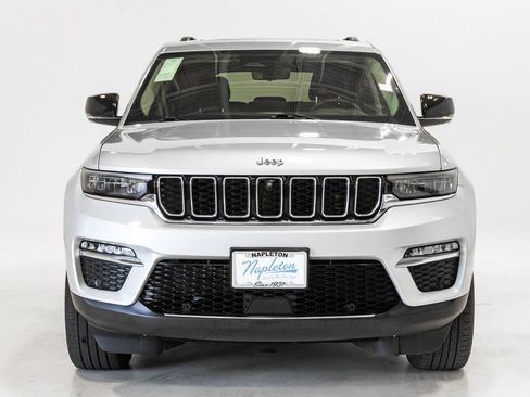 Used 2023 Jeep Grand Cherokee 4WD 4xe w/ Luxury Tech Group II image 6
