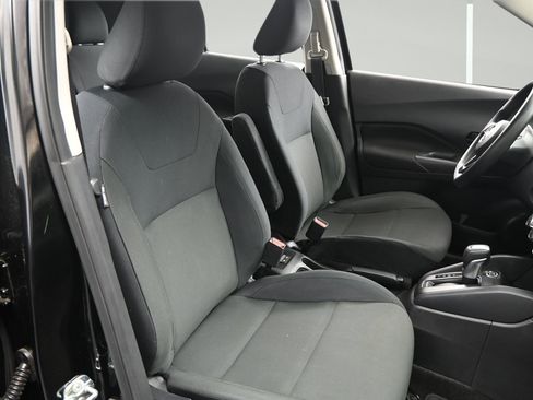 Used 2025 Nissan Kicks Play S FWD image 14