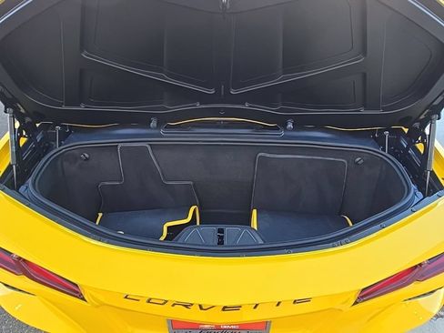 Used 2025 Chevrolet Corvette Stingray Preferred Conv w/ Stealth Interior Trim Package RWD image 27