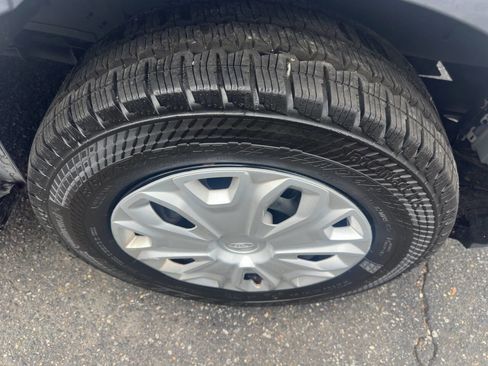 Used 2024 Ford Transit 250 Low Roof w/ Exterior Upgrade Package image 18