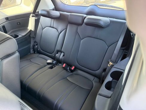 Certified 2026 Honda Pilot Touring image 16
