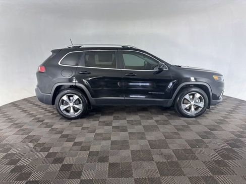 Used 2019 Jeep Cherokee Limited AWD/4WD image 5