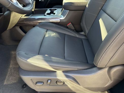 New 2026 Chevrolet Silverado 3500 LTZ image 20