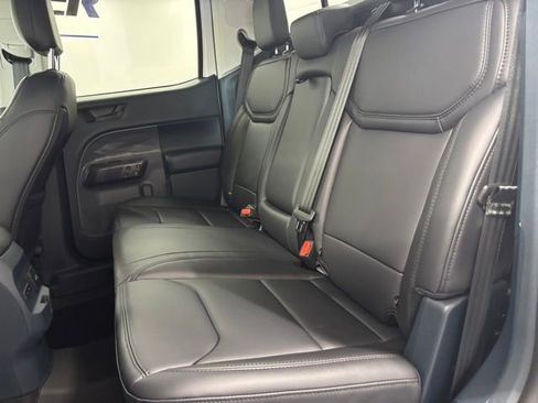 New 2026 Ford Maverick Lariat w/ Black Appearance Package AWD/4WD image 9