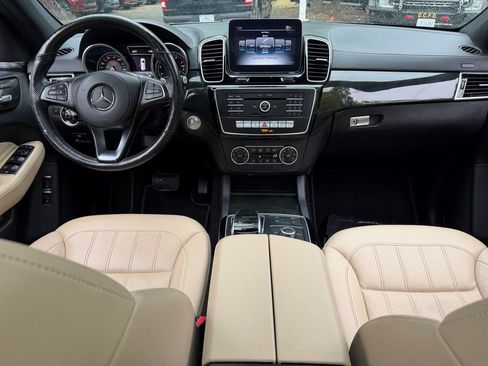 Used 2018 Mercedes-Benz GLS 450 4MATIC image 23