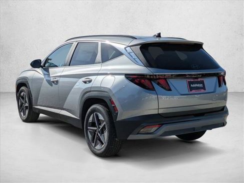 New 2026 Hyundai Tucson SEL FWD image 8