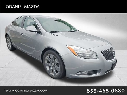 Used 2013 Buick Regal Premium FWD image 1