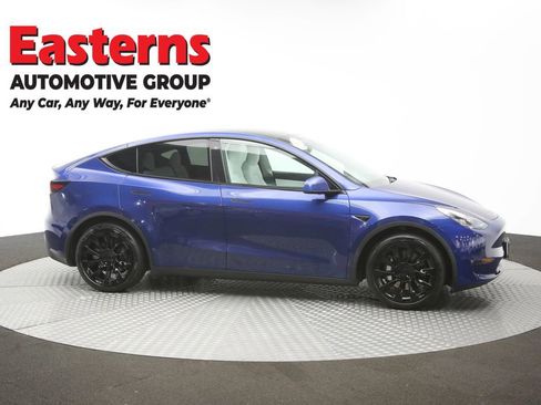 Used 2021 Tesla Model Y Long Range AWD/4WD image 41