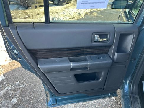 Used 2016 Ford Flex SEL w/ Equipment Group 202A image 9