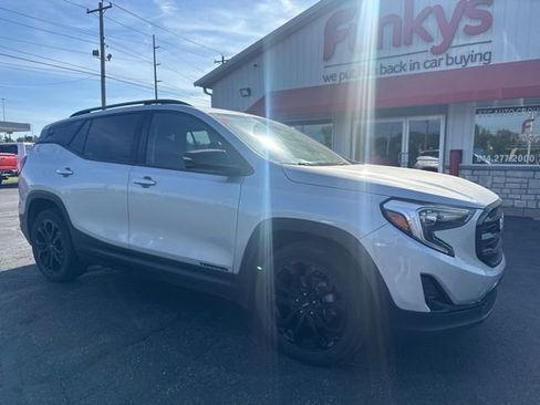 Used 2021 GMC Terrain SLT w/ Elevation Edition FWD image 1