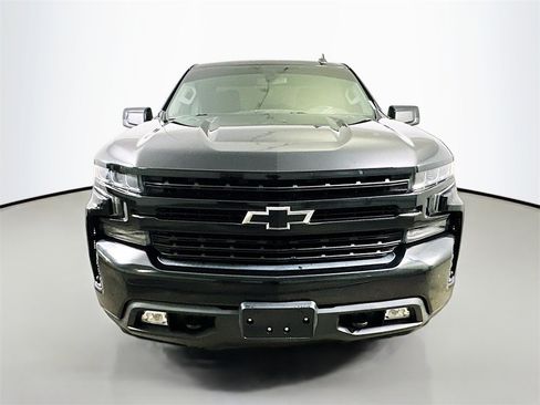 Used 2020 Chevrolet Silverado 1500 RST w/ All-Star Edition image 2