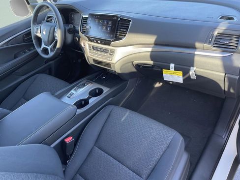 New 2026 Honda Ridgeline Sport image 17