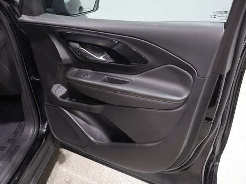 Used 2023 GMC Terrain AT4 AWD/4WD image 25