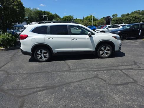 Used 2019 Subaru Ascent Premium AWD/4WD image 9