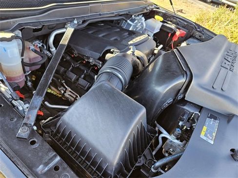 Used 2024 RAM 2500 Big Horn w/ Bed Utility Group image 19