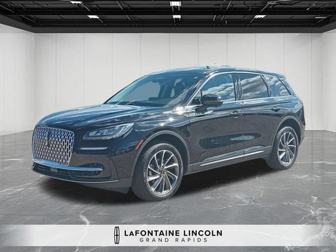 Certified 2024 Lincoln Corsair AWD w/ Equipment Group 101A image 4