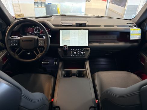 New 2026 Land Rover Defender 110 OCTA AWD/4WD image 16