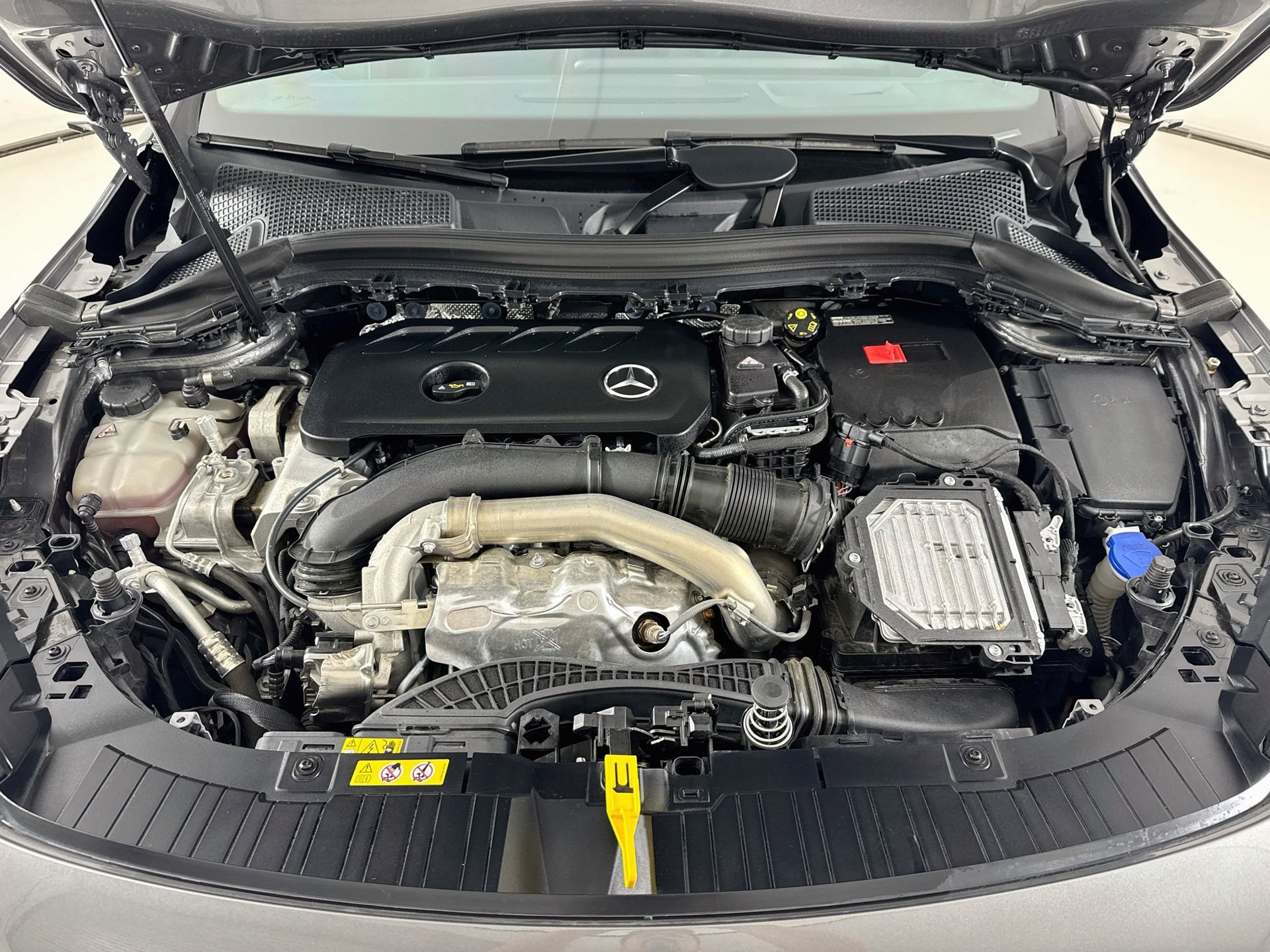 Used 2025 Mercedes-Benz GLA 250 image 32