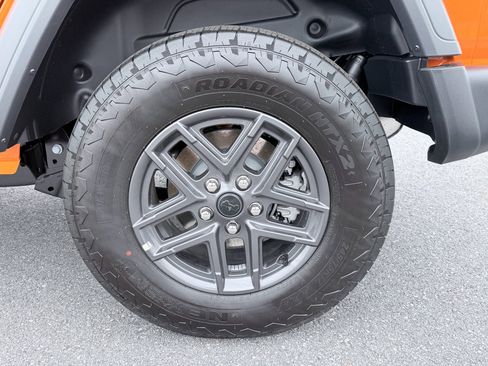New 2026 Jeep Wrangler Unlimited Sport AWD/4WD image 32