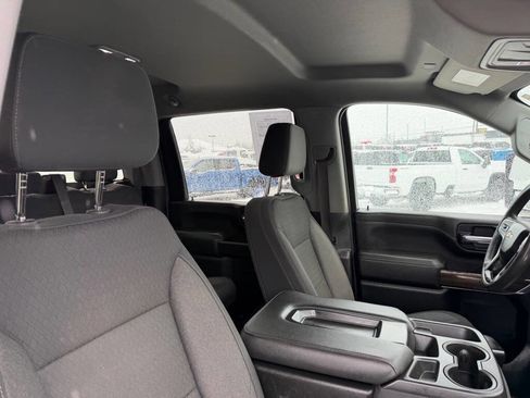 Used 2020 Chevrolet Silverado 3500 LT image 54