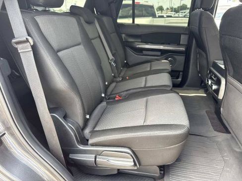 Certified 2020 Ford Expedition XLT RWD image 12